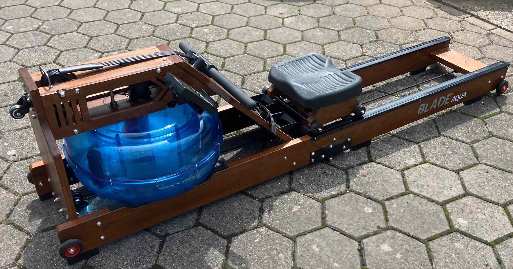 Das Bluefin Fitness Blade Aqua W-1 Wasserrudergerät.