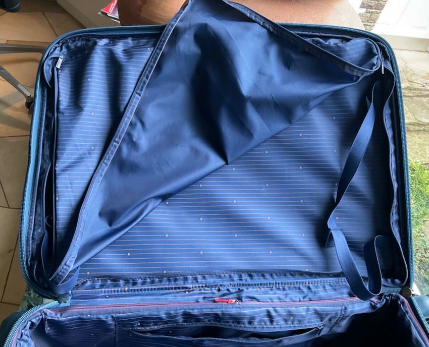 Das Innenleben beim Delsey Paris Montmartre AIR 2.0 Weichschalenkoffer sieht edel aus.