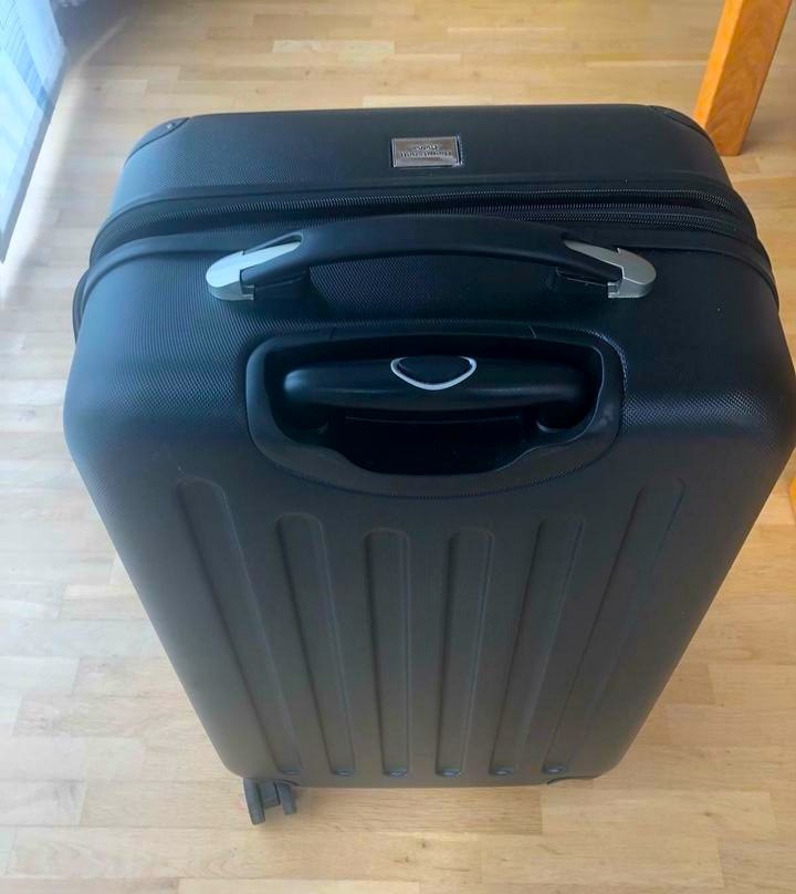 Der Hartschalenkoffer Spree des deutschen Herstellers Hauptstadtkoffer.