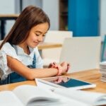 Kinder-Smartwatches im Check 12/2025: Sicherer Schulweg oder Spionage am Handgelenk? SmartWatch für Kinder Test 2022: Die besten Kinder-SmartWatch, Testsieger & Vergleich