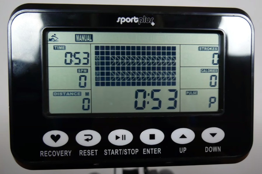 Der übersichtliche Trainingscomputer beim SportPlus SP-MR-011 Wasser-Rudergerät.