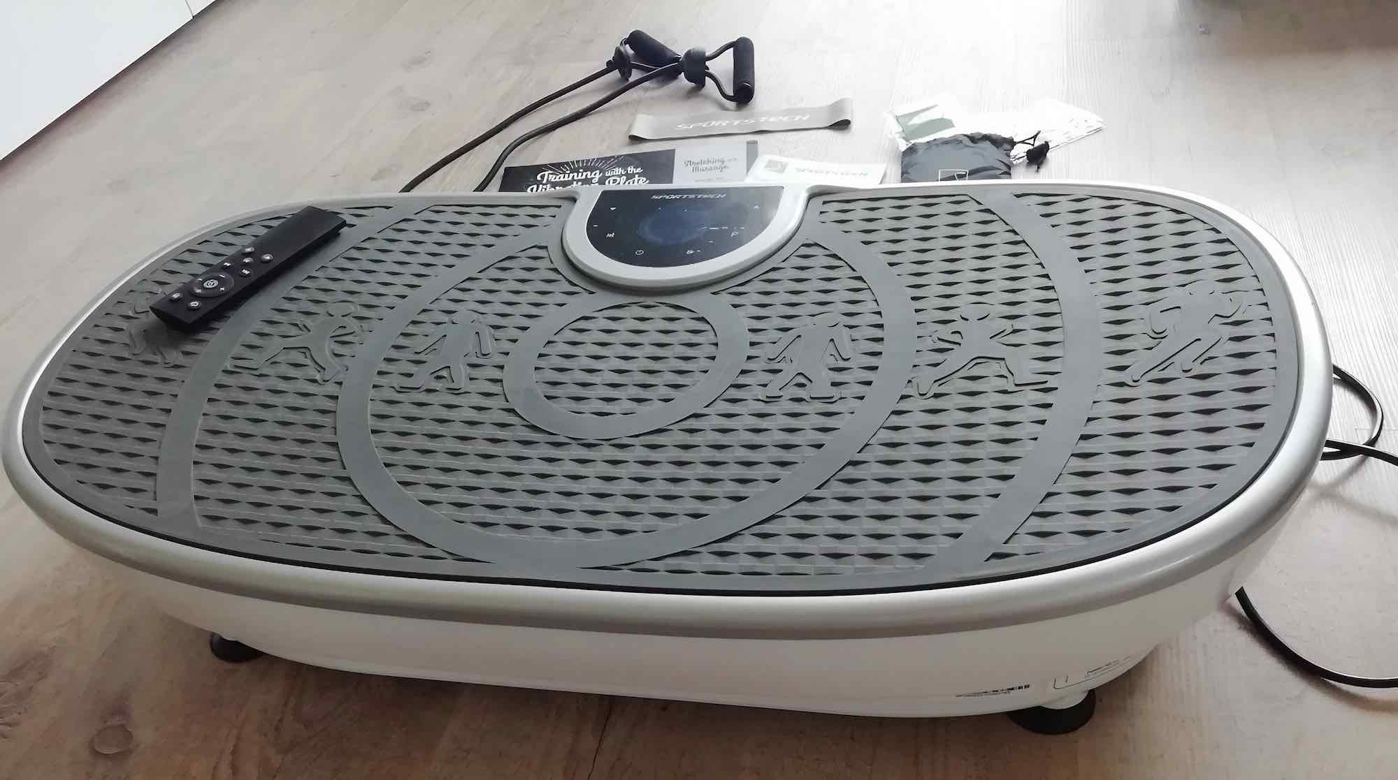 Die Sportstech VP250 Vibrationsplatte.