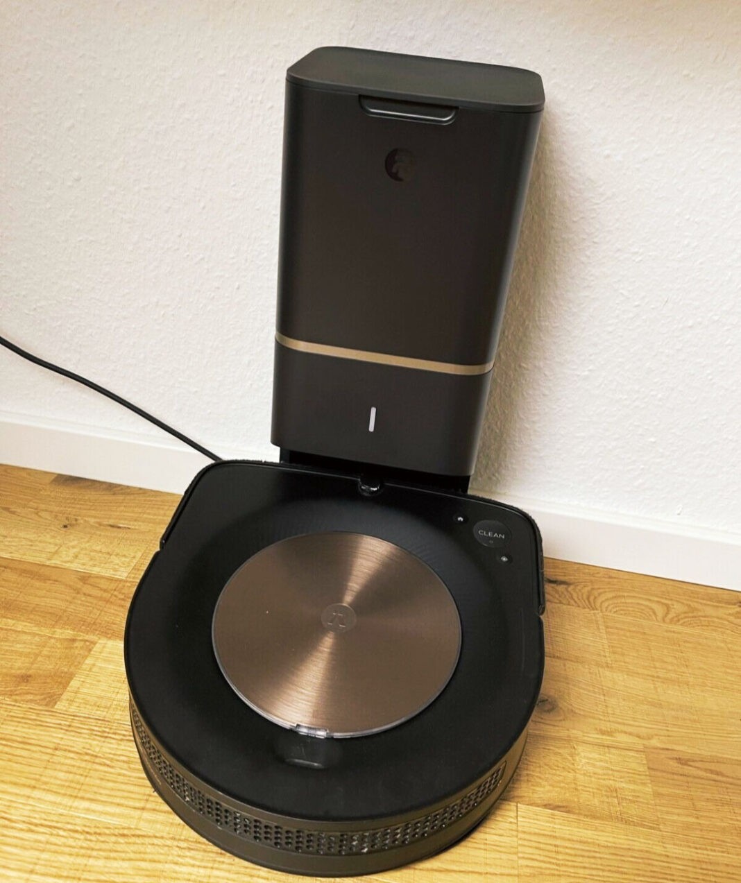 Der iRobot Roomba S9+