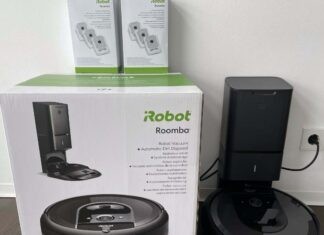 Der iRobot Roomba i7+ inklusive Verpackung.