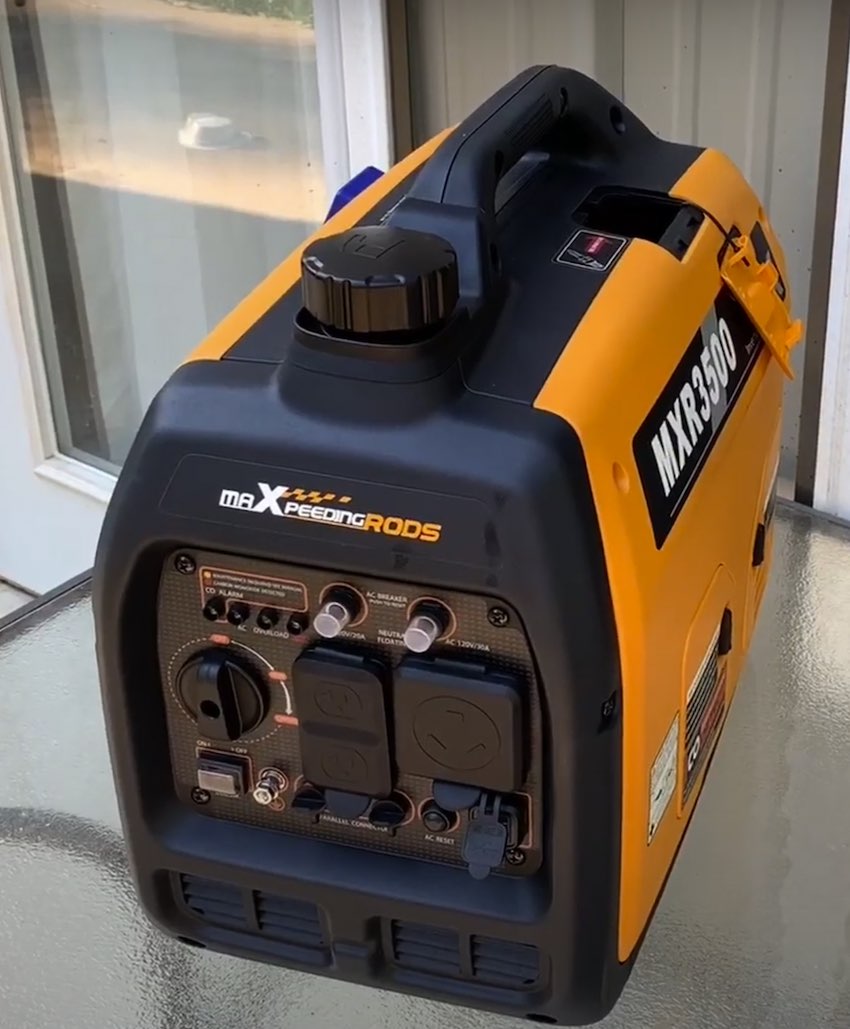 Das maXpeedingrods MXR3500 Inverter-Notstromaggregat bereit für den Testlauf.