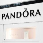 Pandora ME: Die schönsten Armbänder, Charms und Anhänger der Kollektion Pandora Me