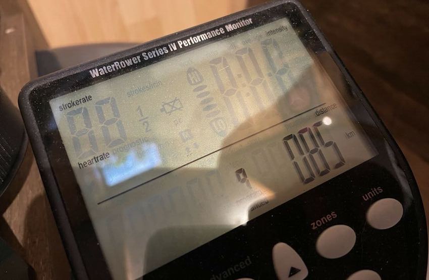 Der S4-Leistungsmonitor beim Original-WaterRower.